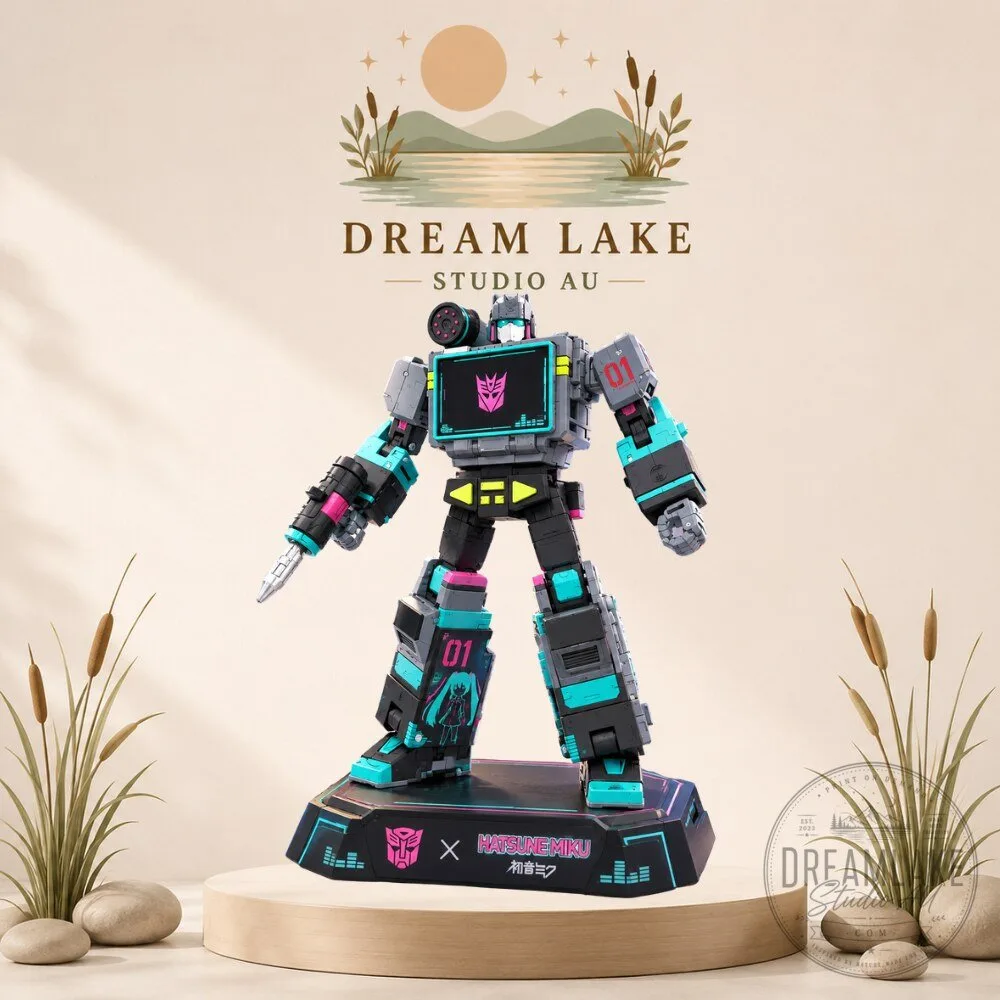 Transformers x Hatsune Miku Soundwave Action Figure